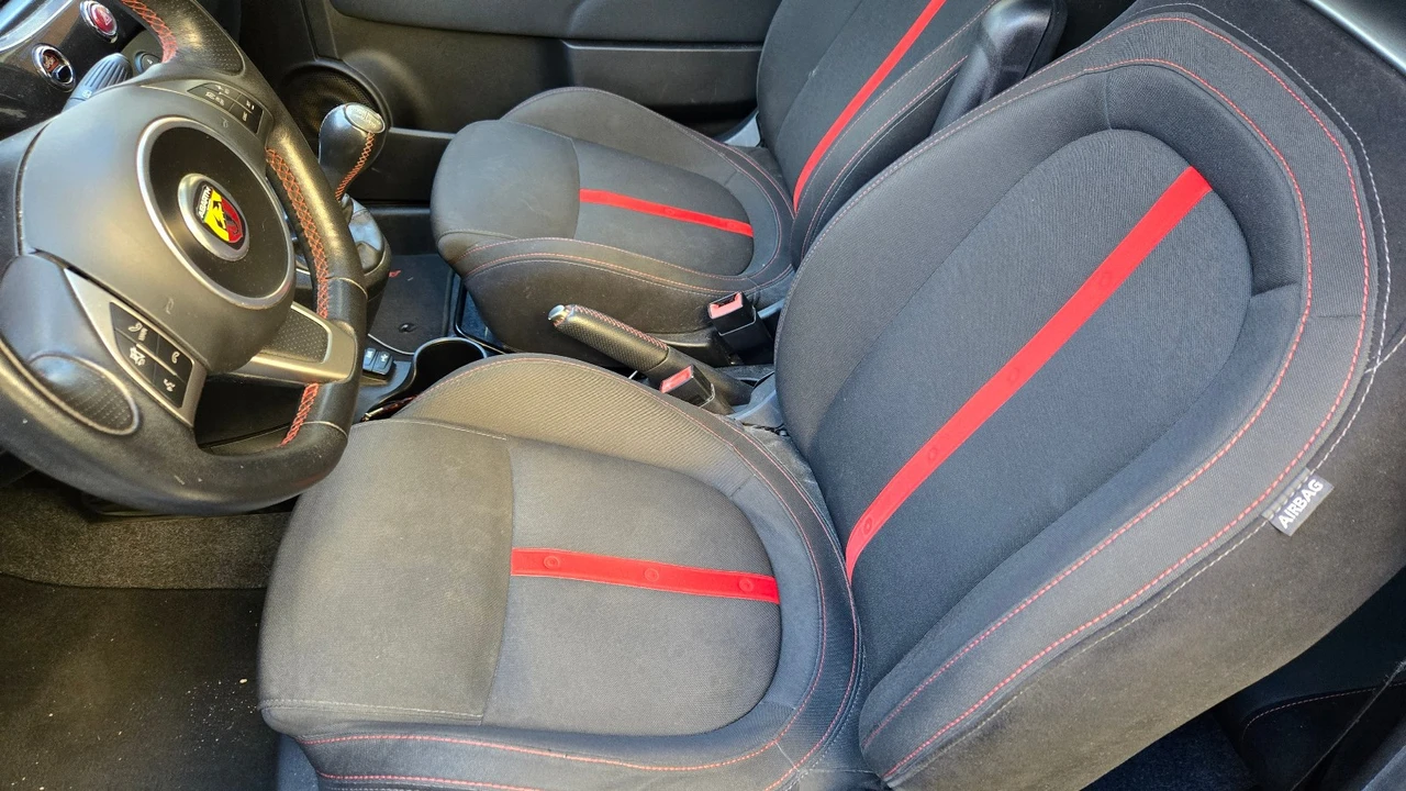 2015 Fiat Abarth 500 - Image 11 of 17
