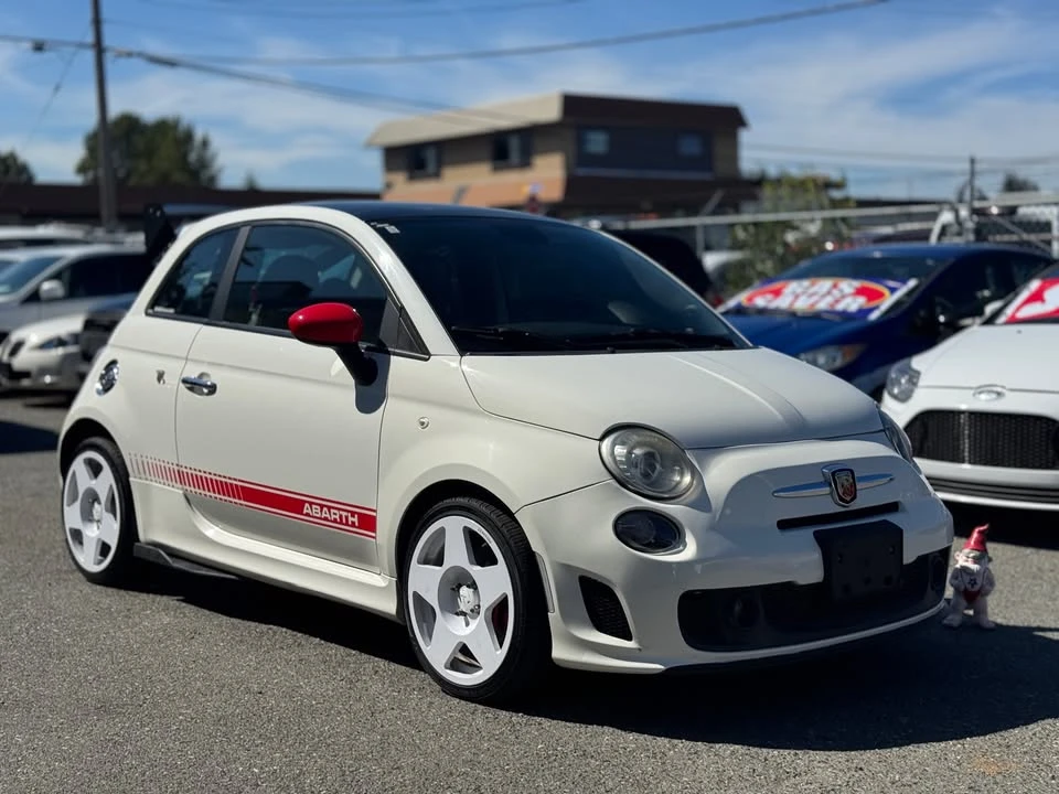2015 Fiat Abarth 500 - Image 2 of 16