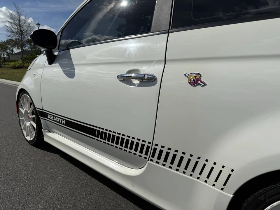2015 Fiat Abarth 500 - Image 13 of 20