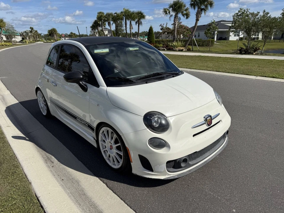 2015 Fiat Abarth 500 - Image 11 of 20