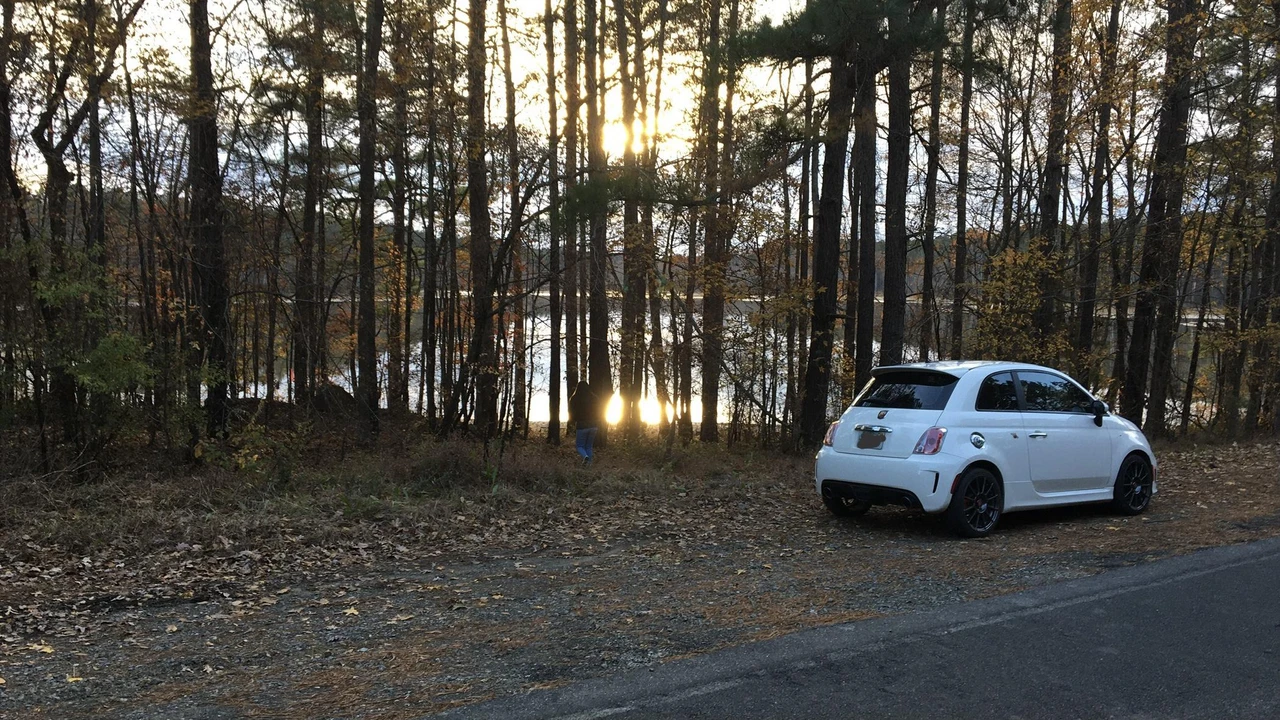 2015 Fiat Abarth 500 - Image 14 of 28