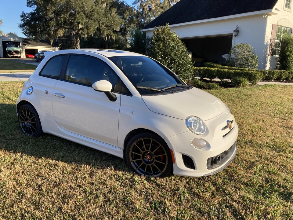 2015 Fiat Abarth 500 - Image 16 of 28