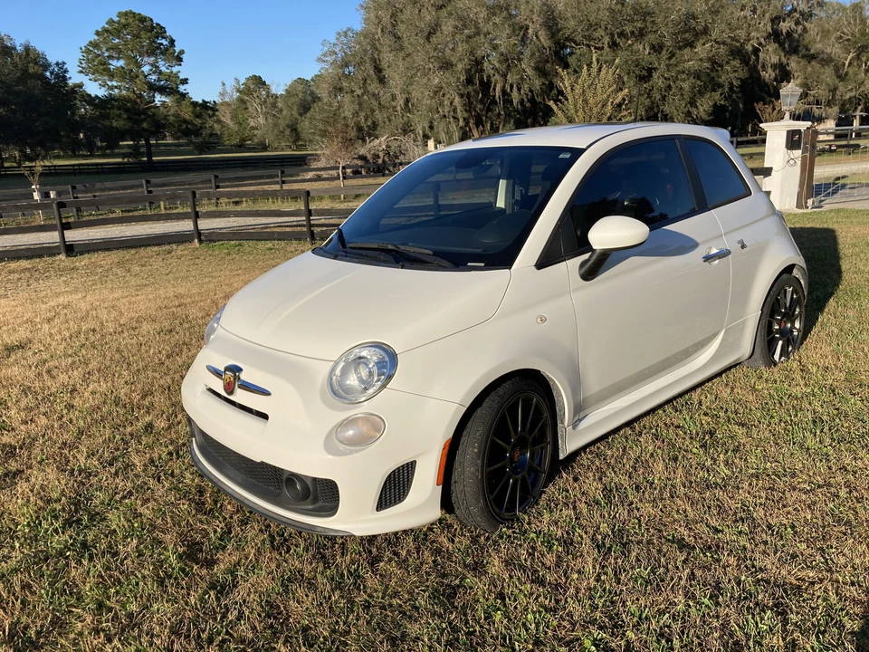 2015 Fiat Abarth 500 - Image 8 of 28