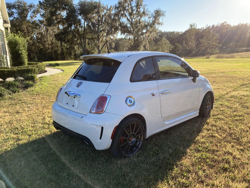 2015 Fiat Abarth 500 - Image 5 of 28