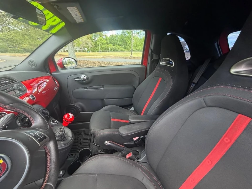 2015 Fiat Abarth 500 - Image 6 of 23