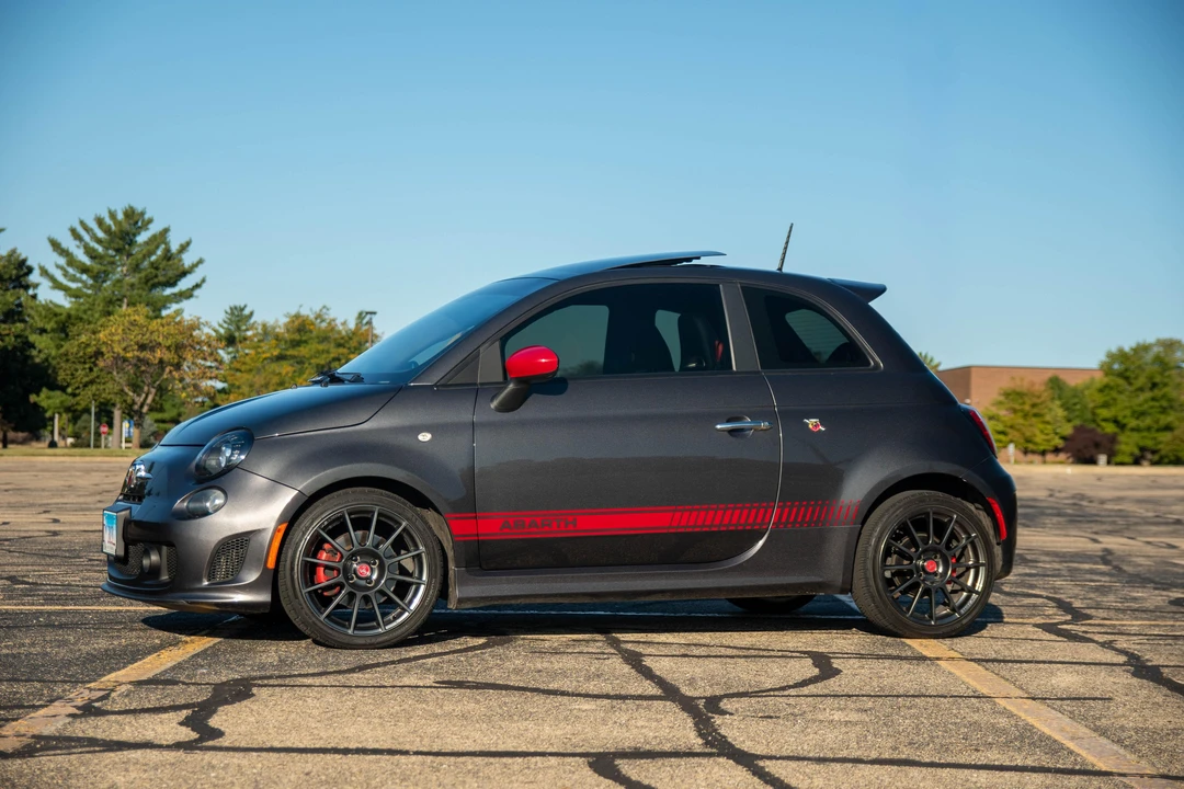 2015 Fiat Abarth 500 - Image 8 of 31