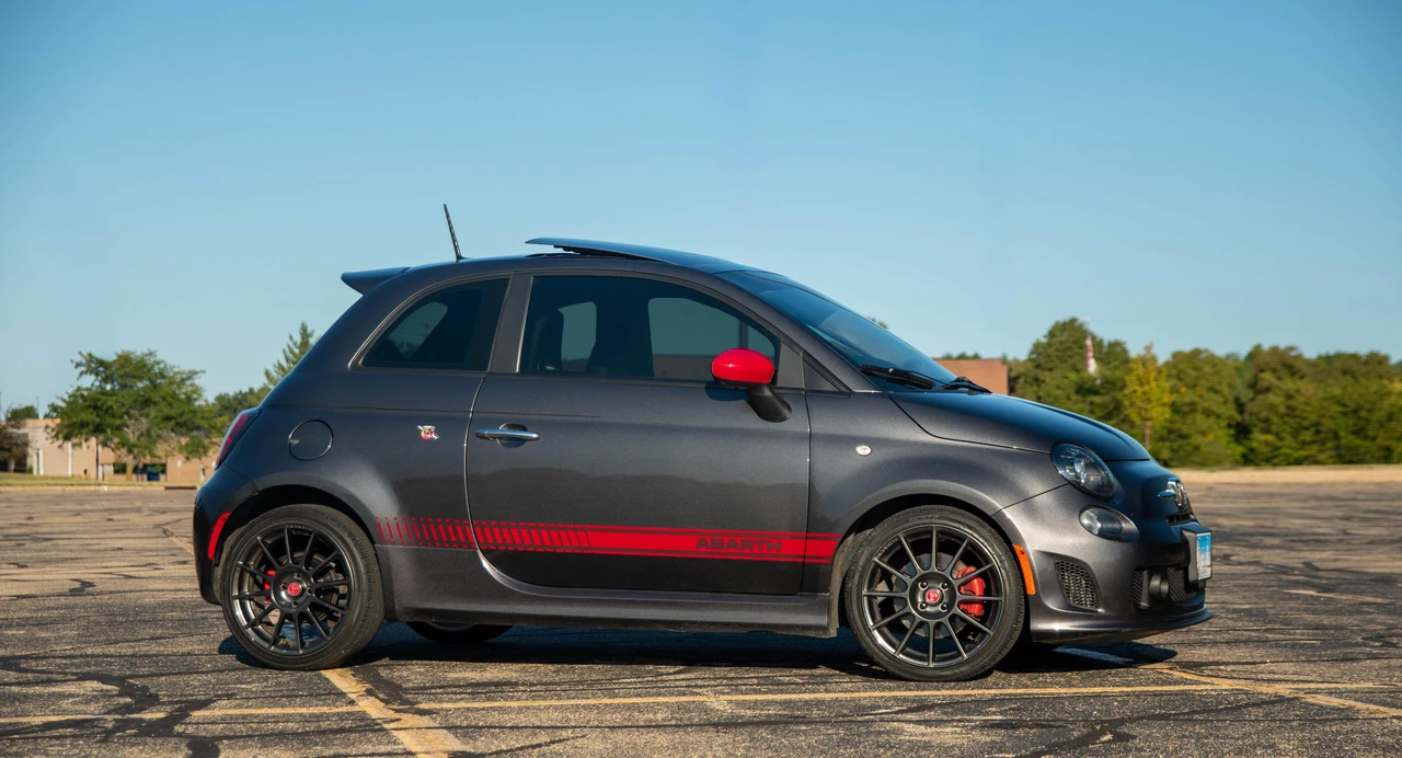 2015 Fiat Abarth 500 - Image 15 of 31