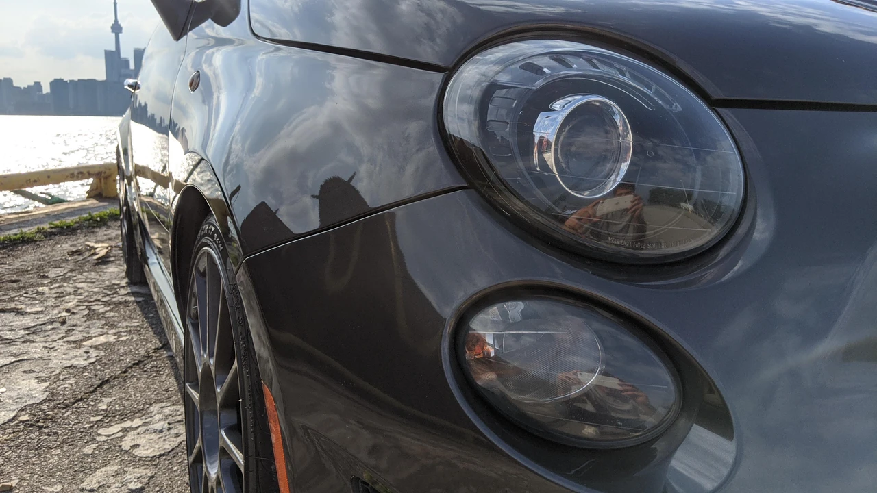 2015 Fiat Abarth 500 - Image 26 of 31
