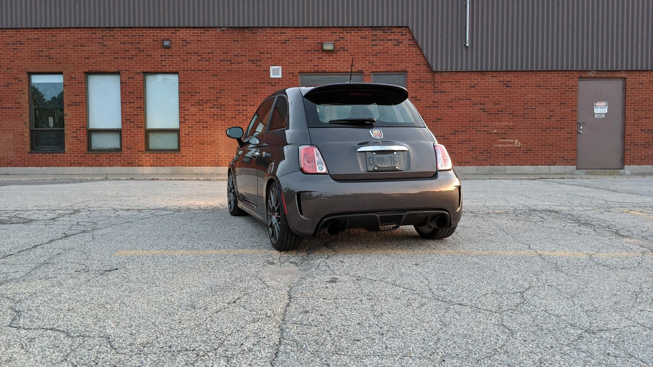 2015 Fiat Abarth 500 - Image 10 of 31