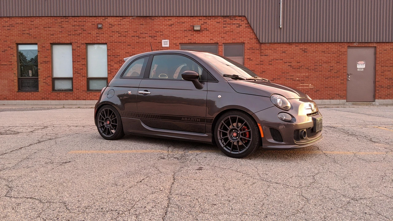 2015 Fiat Abarth 500 - Image 4 of 31