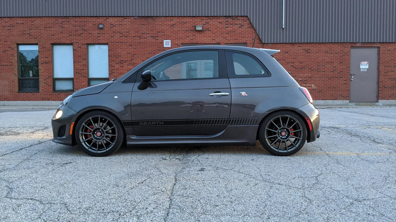 2015 Fiat Abarth 500 - Image 12 of 31