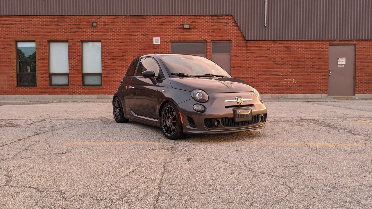 2015 Fiat Abarth 500 - Image 3 of 31