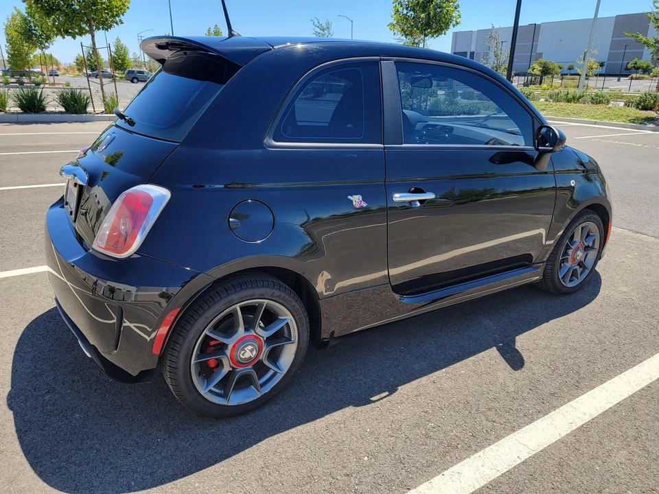 2015 Fiat Abarth 500 - Image 11 of 31