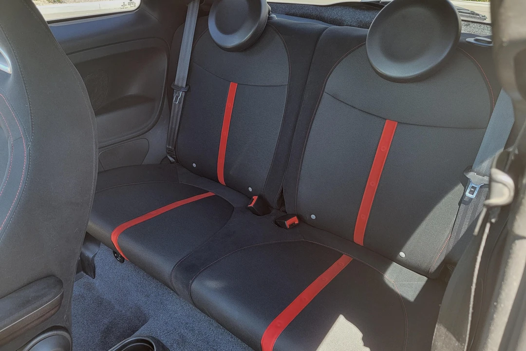 2015 Fiat Abarth 500 - Image 29 of 31