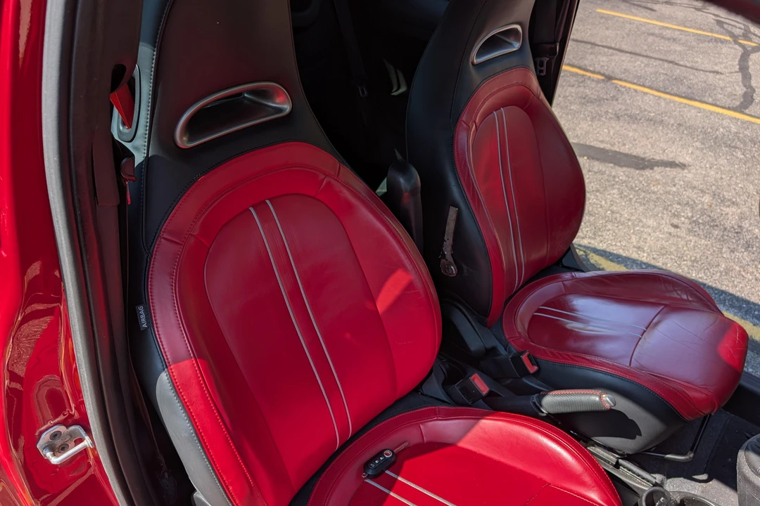 2015 Fiat Abarth 500 - Image 25 of 31