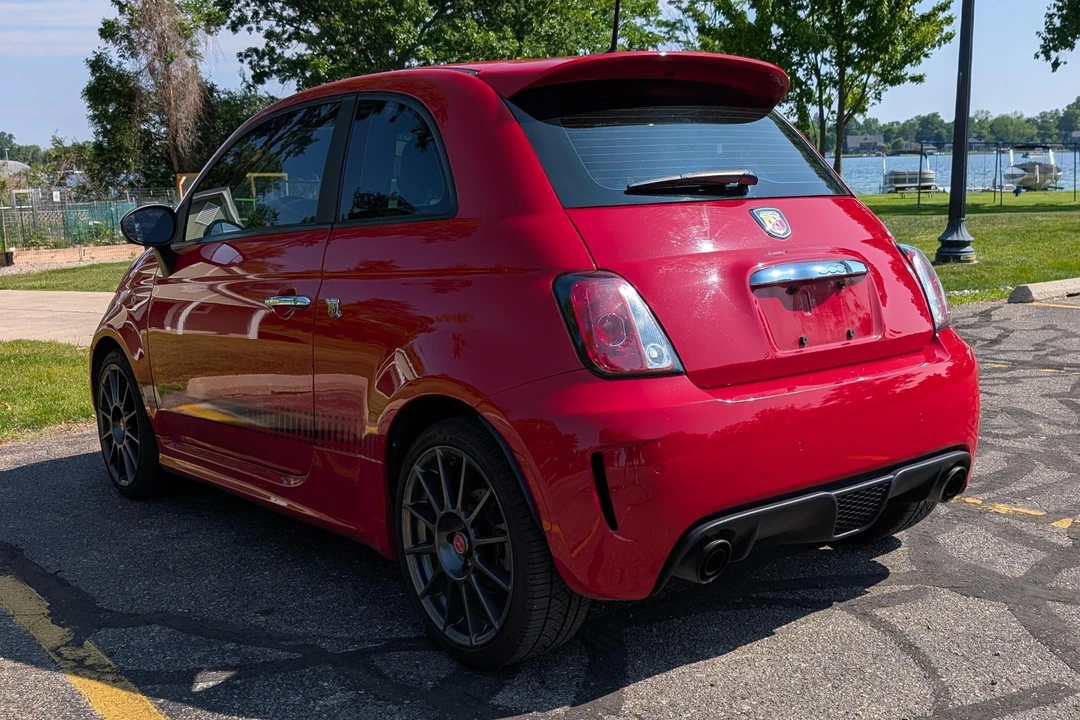 2015 Fiat Abarth 500 - Image 4 of 31