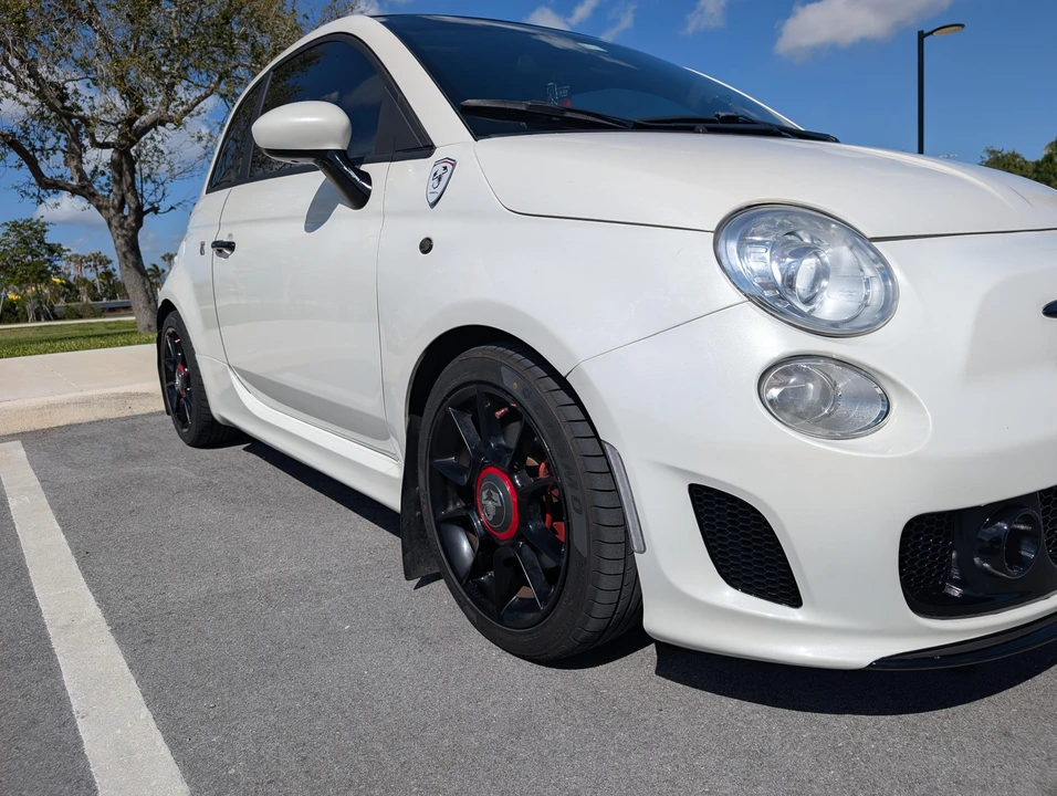 2015 Fiat Abarth 500 - Image 26 of 31