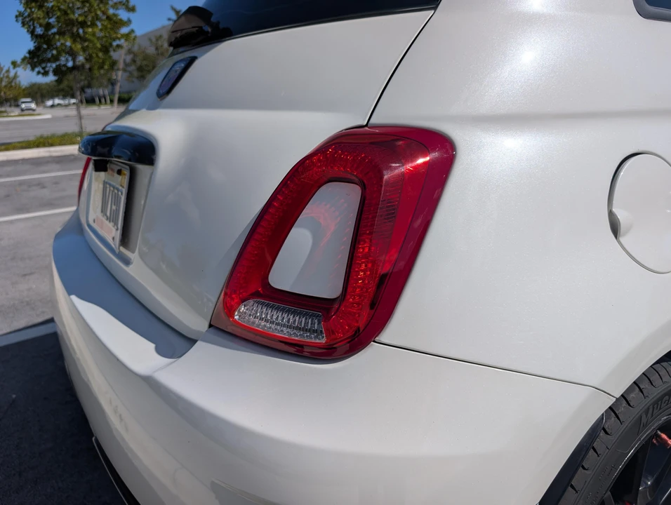 2015 Fiat Abarth 500 - Image 22 of 31