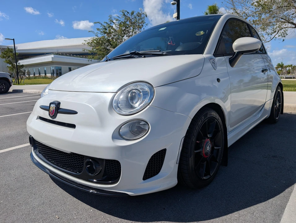 2015 Fiat Abarth 500 - Image 6 of 31