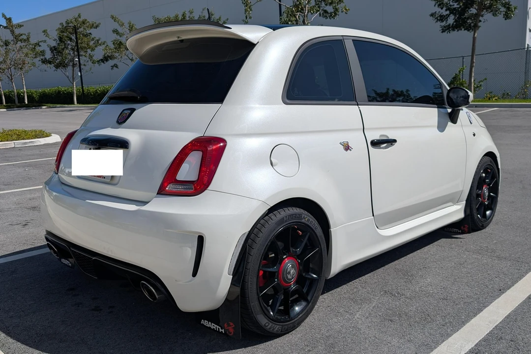 2015 Fiat Abarth 500 - Image 12 of 31