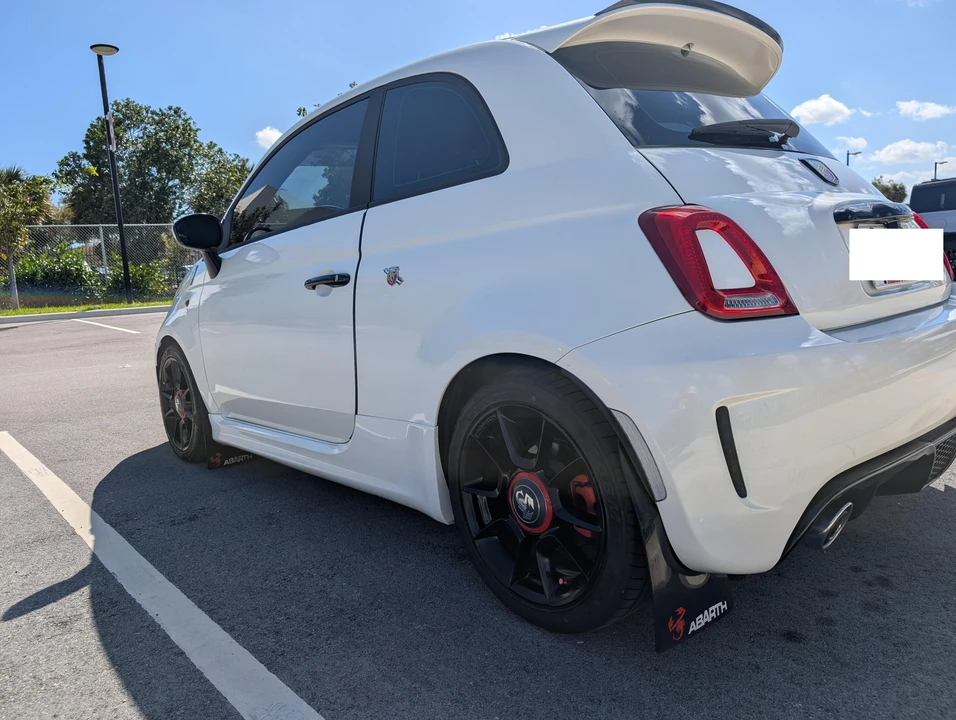 2015 Fiat Abarth 500 - Image 9 of 31