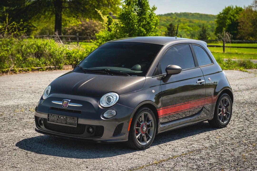 2015 Fiat Abarth 500 - Image 10 of 31