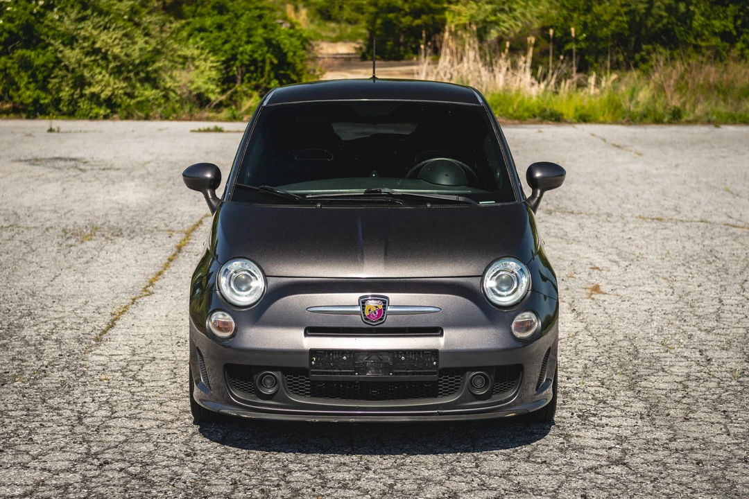 2015 Fiat Abarth 500 - Image 9 of 31