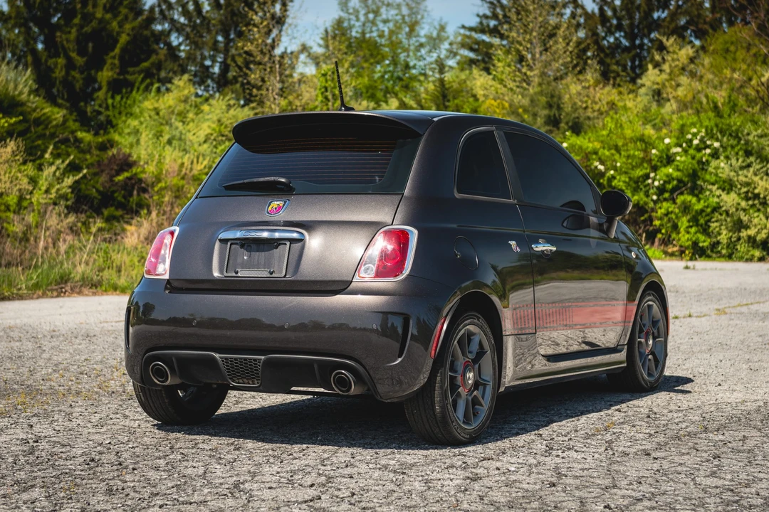 2015 Fiat Abarth 500 - Image 29 of 31
