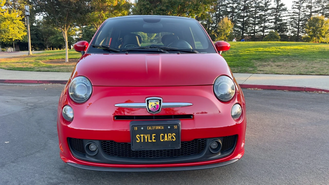 2015 Fiat Abarth 500 - Image 8 of 31