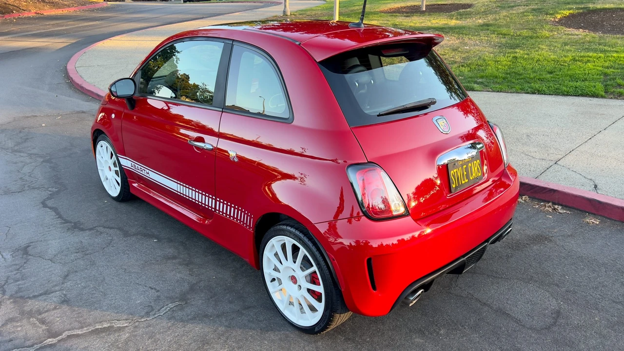2015 Fiat Abarth 500 - Image 31 of 31