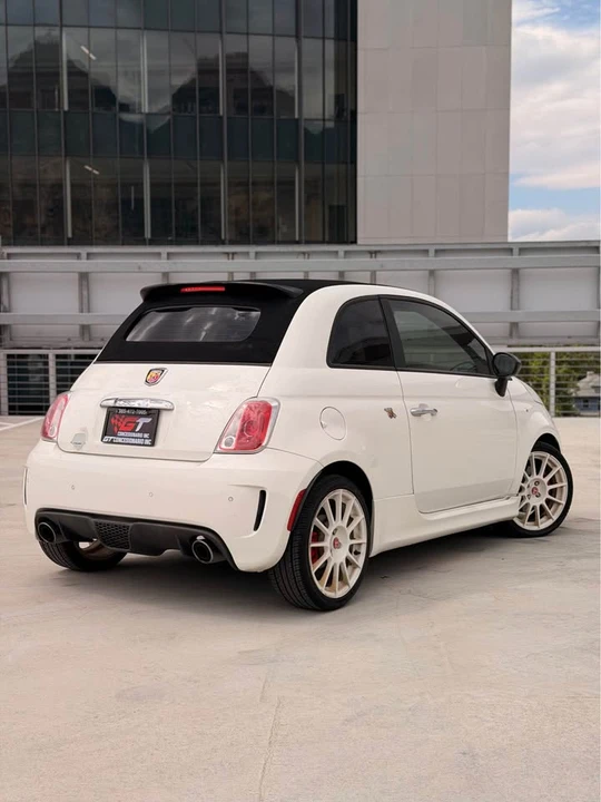 2015 Fiat Abarth 500 - Image 6 of 15