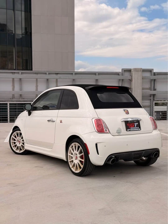 2015 Fiat Abarth 500 - Image 8 of 15