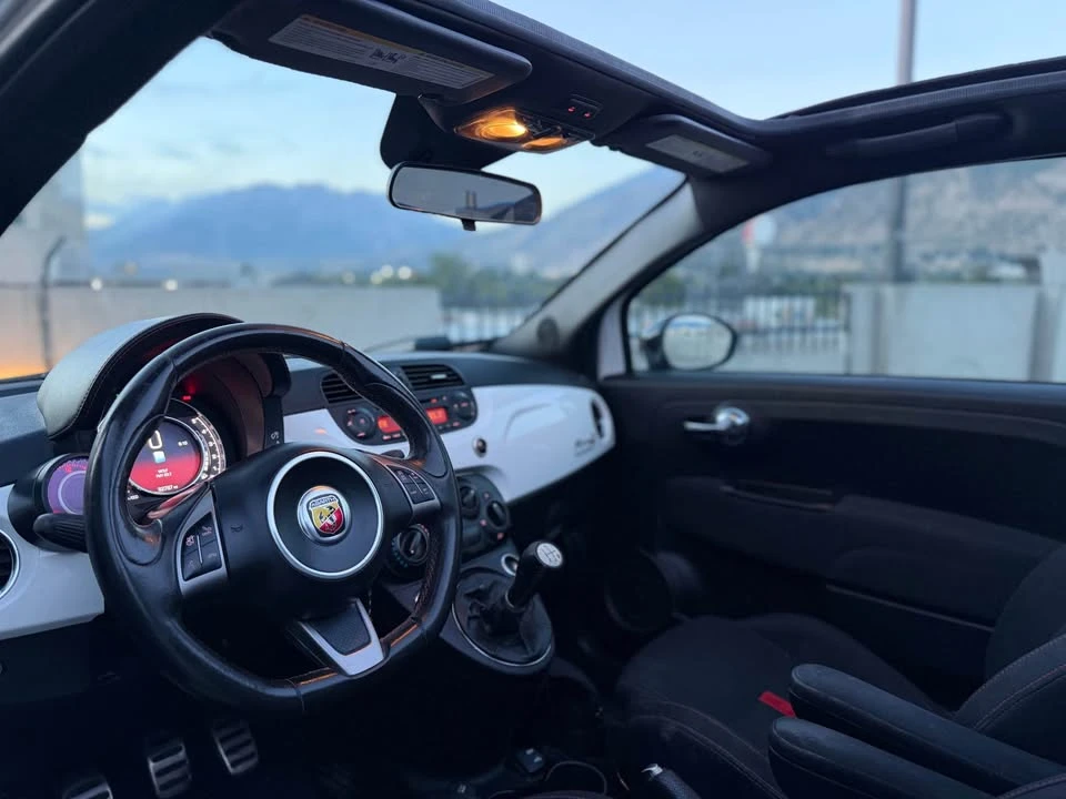 2015 Fiat Abarth 500 - Image 10 of 20