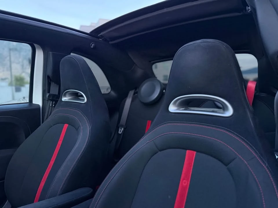 2015 Fiat Abarth 500 - Image 11 of 20