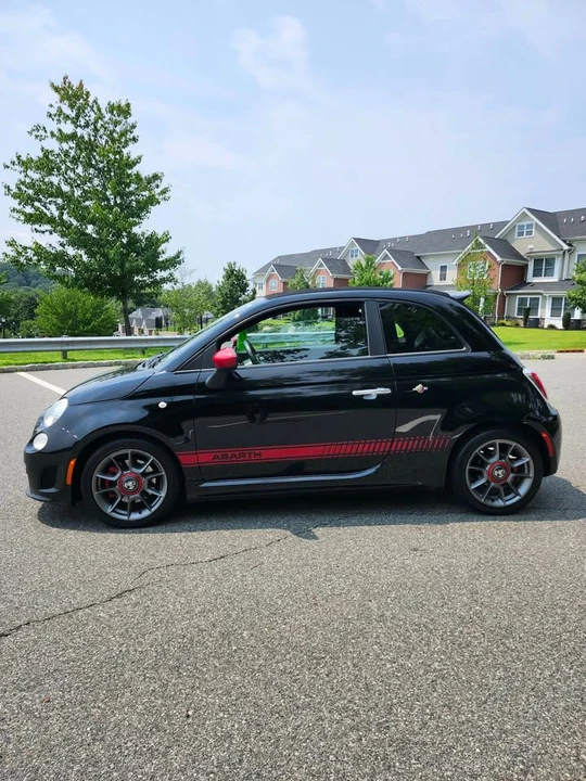 2015 Fiat Abarth 500 - Image 3 of 17