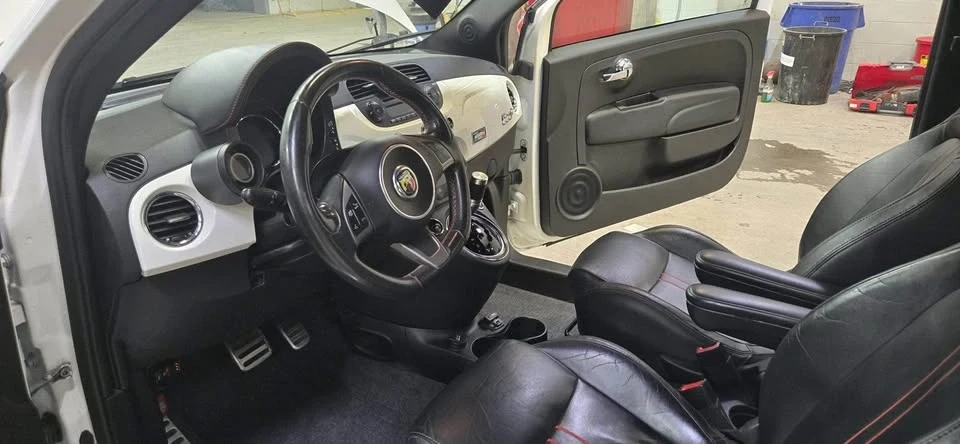 2015 Fiat Abarth 500 - Image 8 of 10