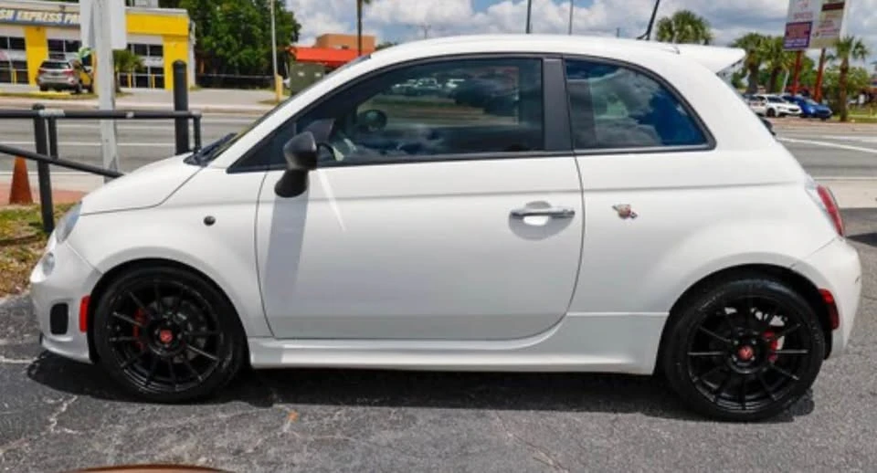 2015 Fiat Abarth 500 - Image 3 of 9