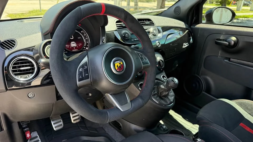 2015 Fiat Abarth 500 - Image 12 of 13