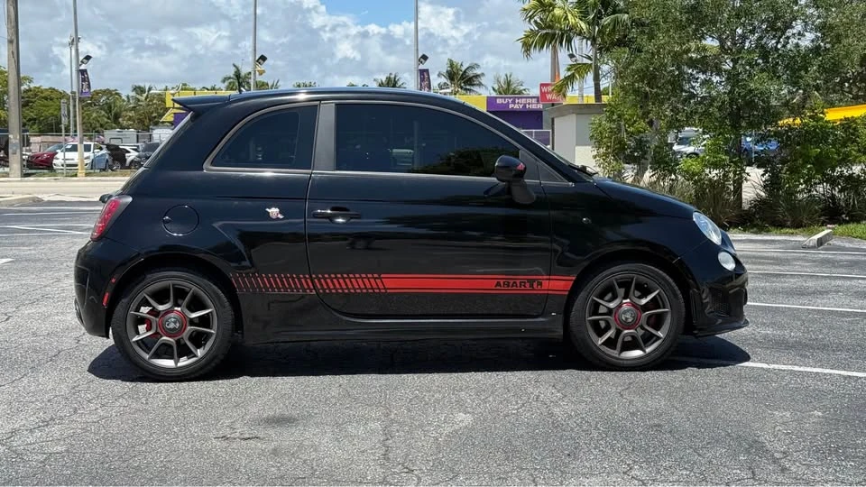 2015 Fiat Abarth 500 - Image 6 of 13