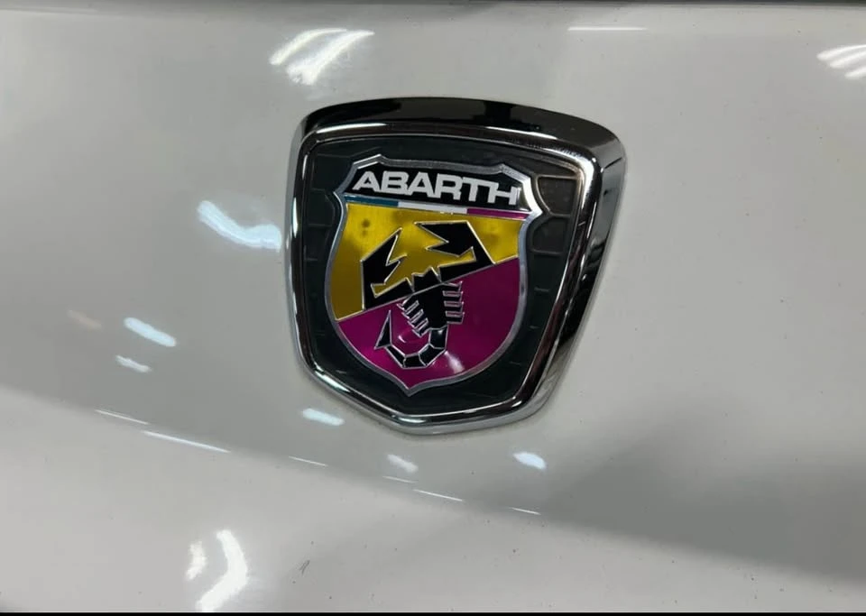 2015 Fiat Abarth 500 - Image 7 of 14