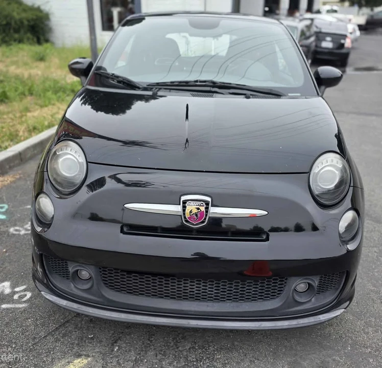 2015 Fiat Abarth 500 - Image 10 of 11