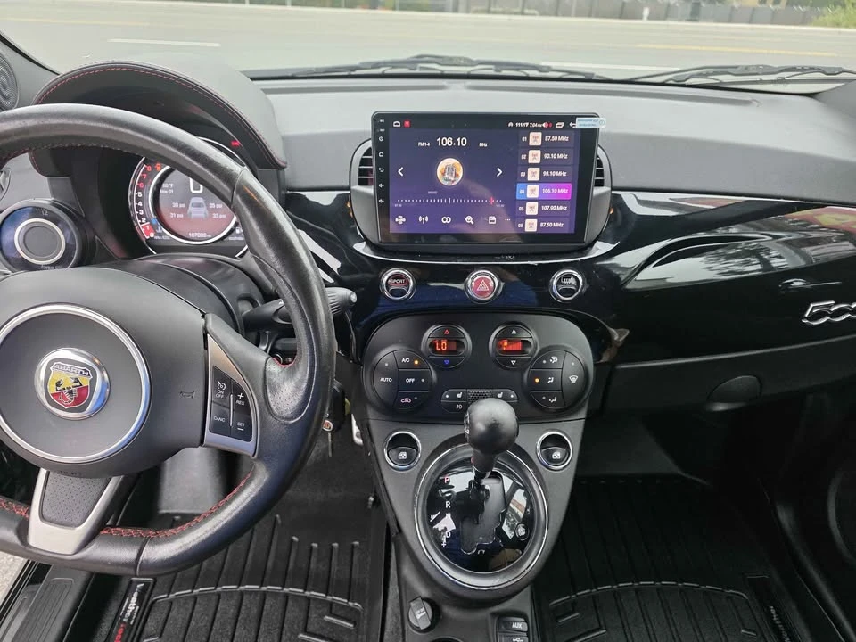 2015 Fiat Abarth 500 - Image 9 of 11