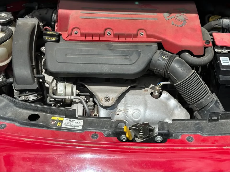 2015 Fiat Abarth 500 - Image 17 of 20