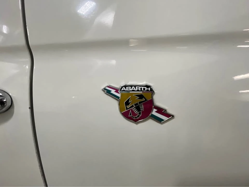 2015 Fiat Abarth 500 - Image 7 of 8