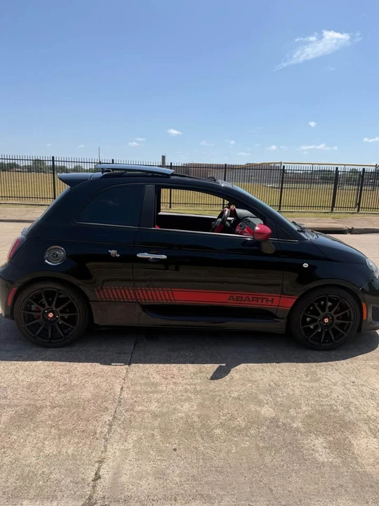 2015 Fiat Abarth 500 - Image 5 of 11