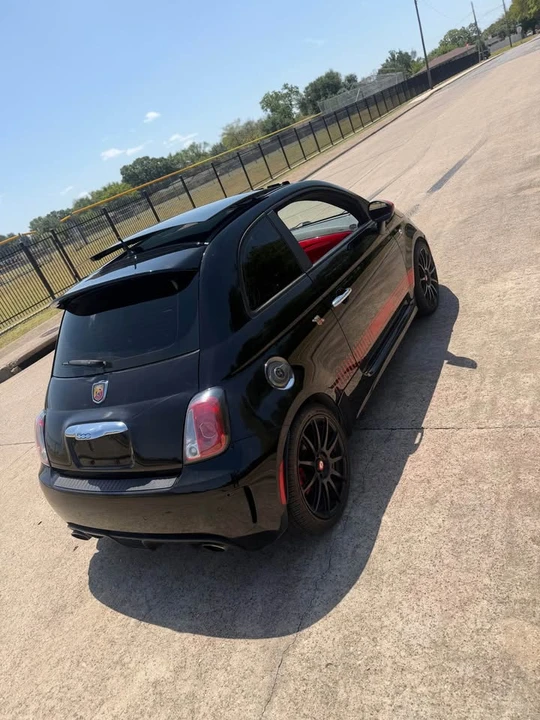 2015 Fiat Abarth 500 - Image 4 of 11