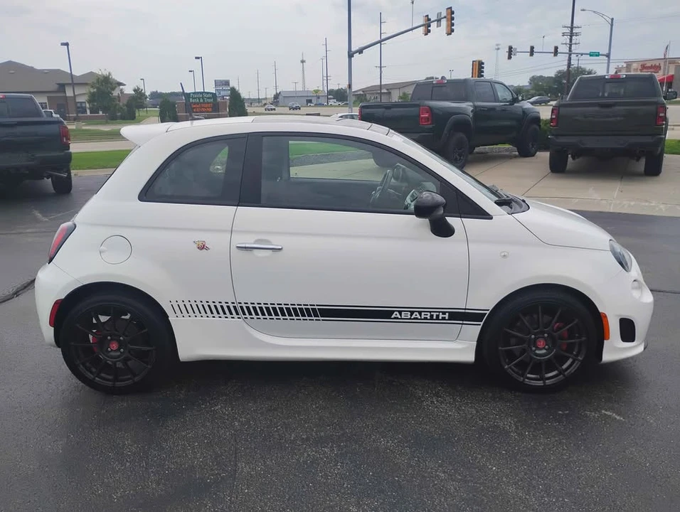 2015 Fiat Abarth 500 - Image 10 of 12