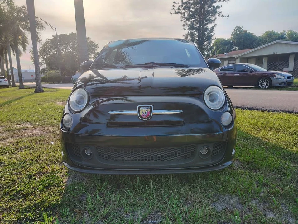 2015 Fiat Abarth 500 - Image 3 of 10