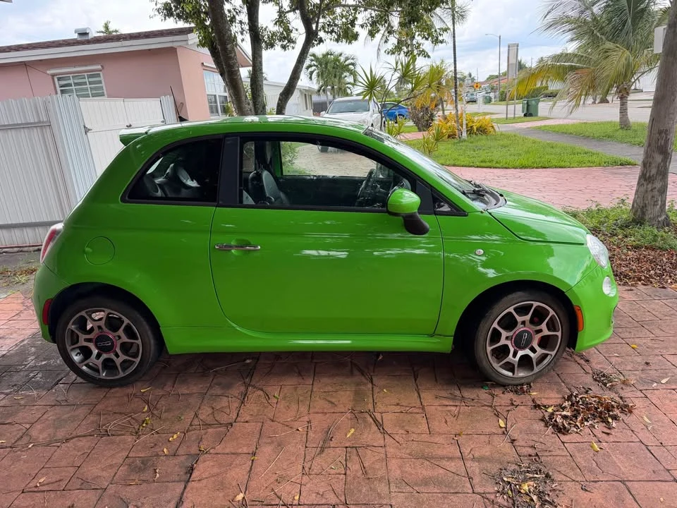 2015 Fiat Abarth 500 - Image 7 of 7