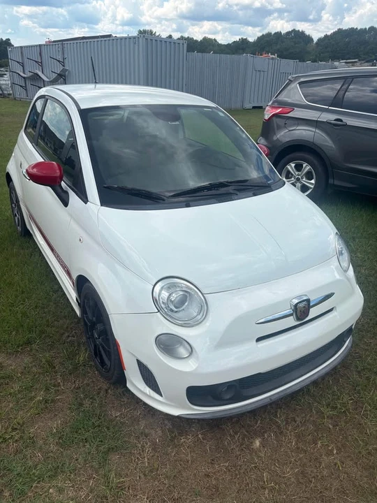 2015 Fiat Abarth 500 - Image 4 of 9